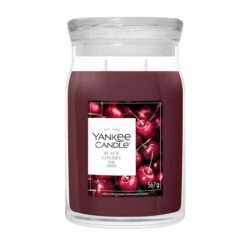 Signature Yankee Candle Grande Black Cherry